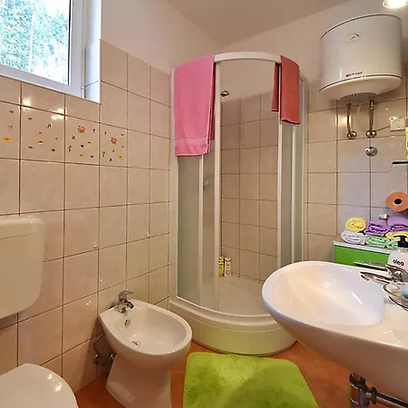 Charming Getaway W Panoramic Sea Views And Rewarded Garden Опатія