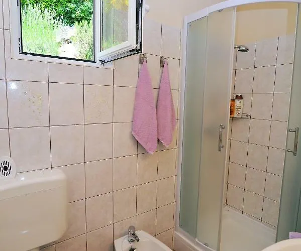 Charming Getaway W Panoramic Sea Views And Rewarded Garden * Abbázia